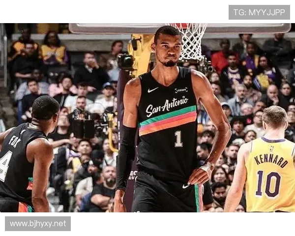 ✅体育直播🏆世界杯直播🏀NBA直播⚽- 美国加州“山脉大火”致6人受伤 逾万栋建筑受火灾威胁- sports